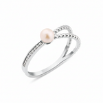 white gold twisted rope ring with a pearl on white background