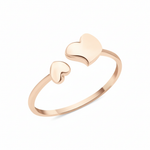 rose gold open heart duo ring on white background