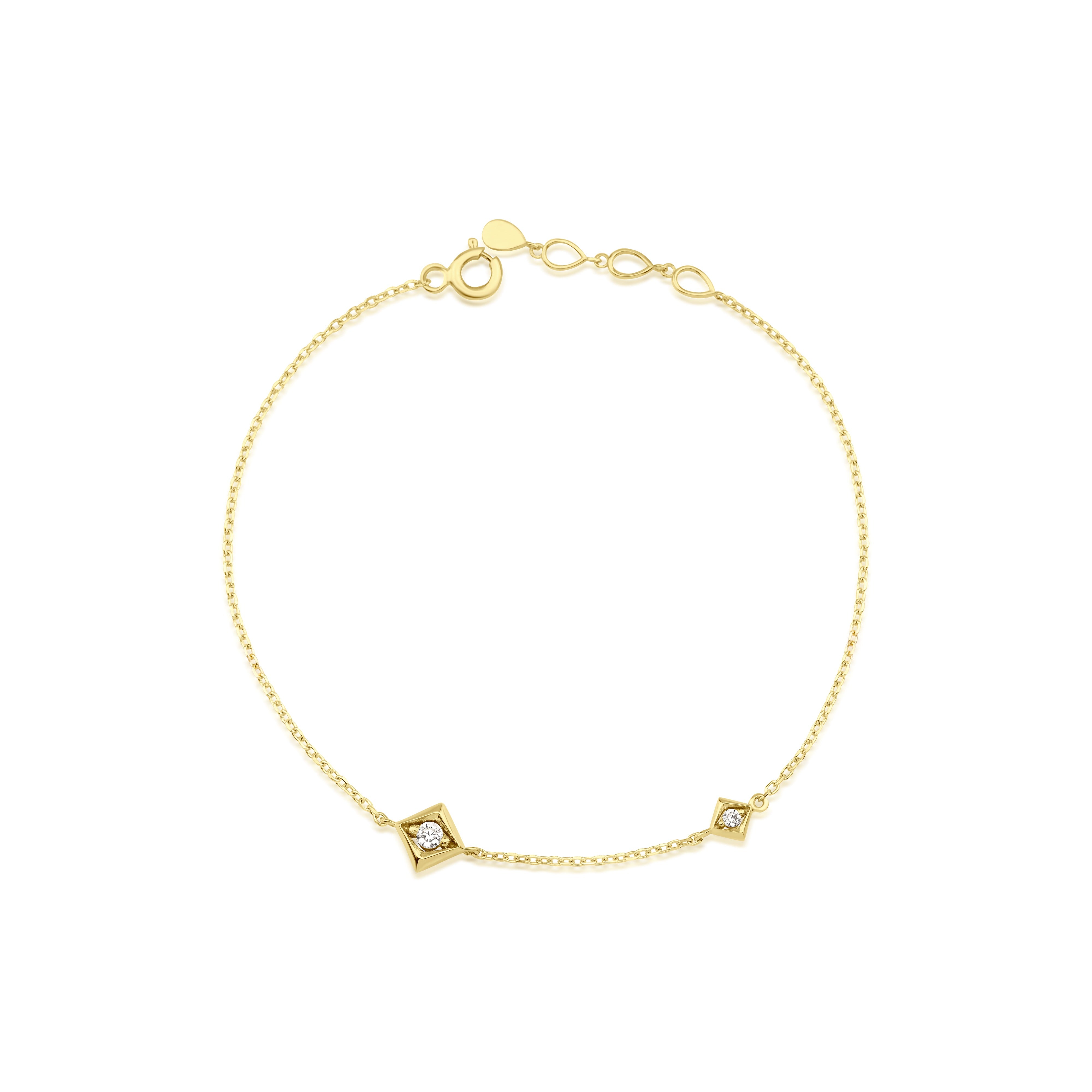 yellow gold Kadro bracelet on a white background