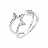 double-band star ring in white gold on a white background