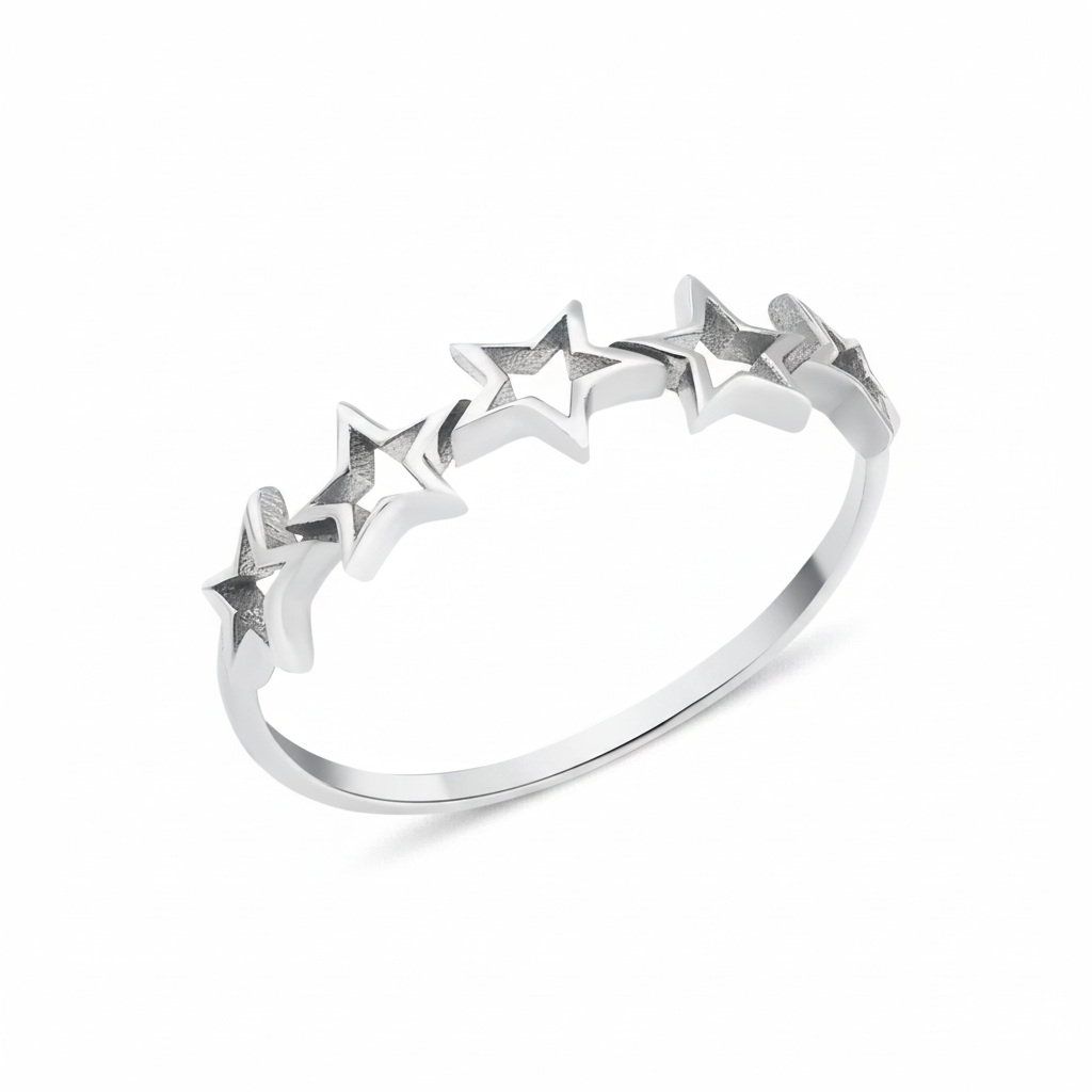openwork star silhouette ring in white gold on a white background